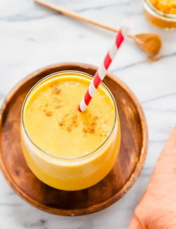 Naturally Sweet Banana Shakes: Wholesome Treats for All Ages